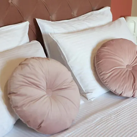ε121 Luxury Edessa