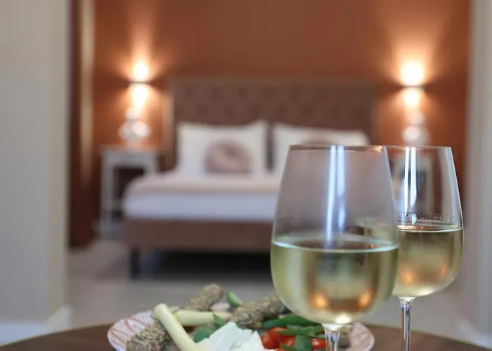 ε121 Luxury * Édessa